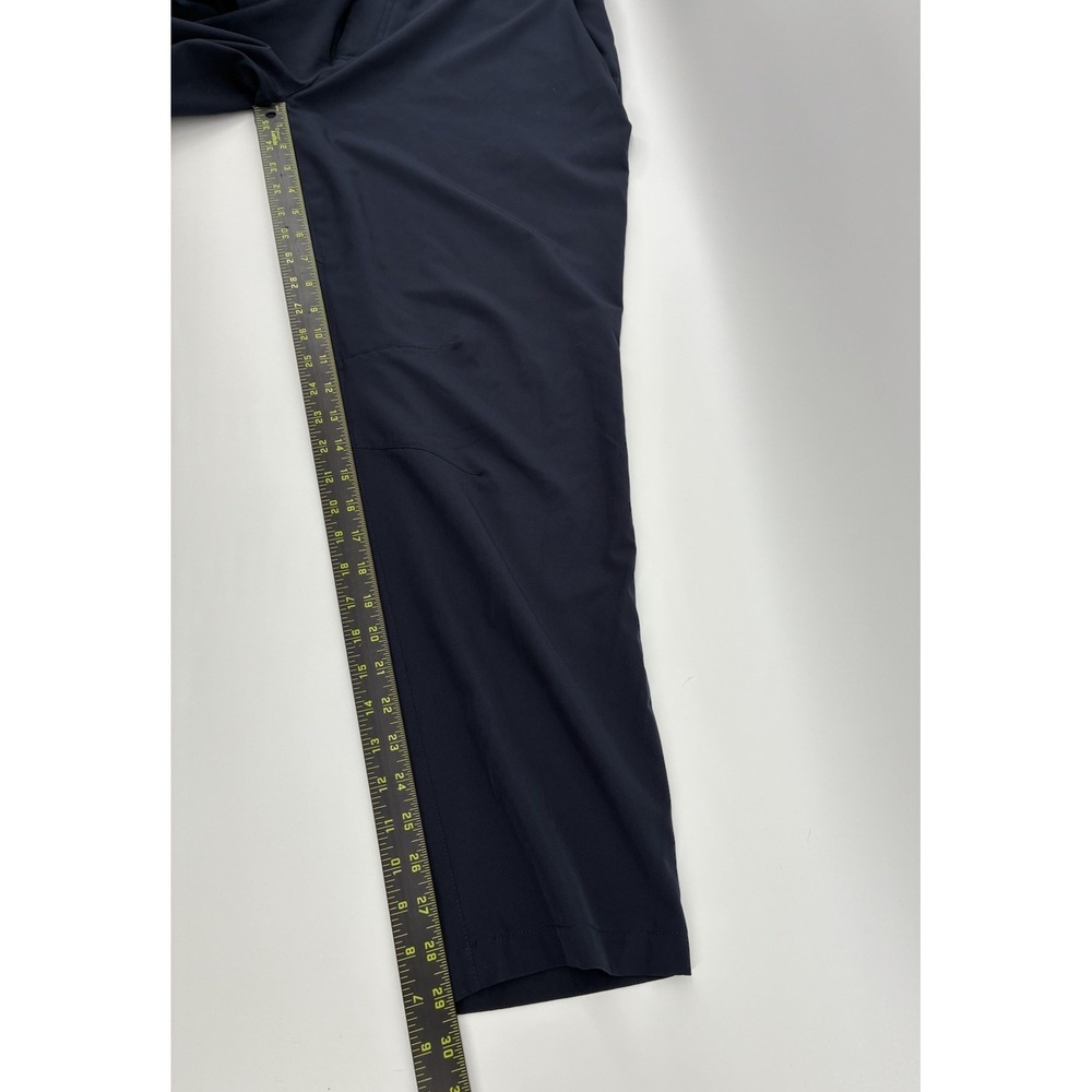 Fabletics Pants Mens 38x32 Navy Blue The Only Performance Golf Chino Stretch - Picture 5 of 5